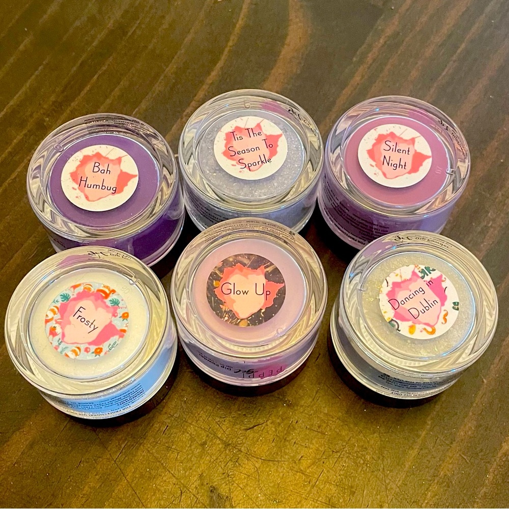 Never Used Peppi Gel Nail Dip Powder